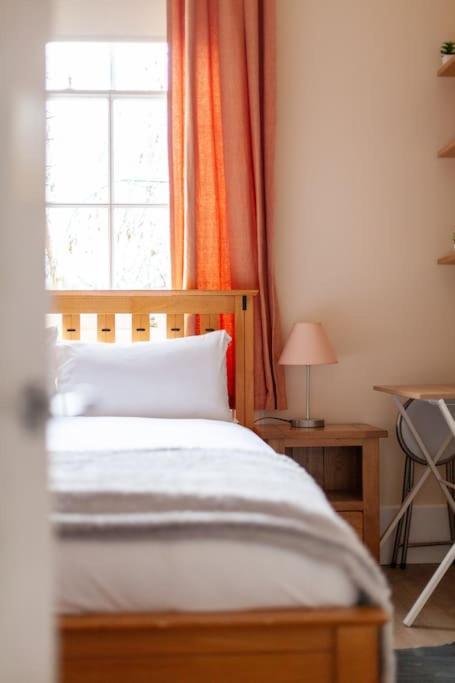 Spacious & Central 3-Bed Flat By Popular Waterloo! London Exterior photo