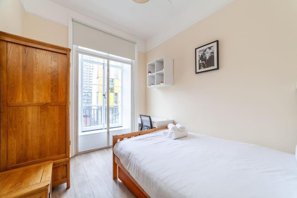 Spacious & Central 3-Bed Flat By Popular Waterloo! London Exterior photo